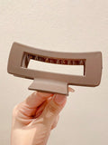 5pcs 11cm/4.33in Oversized Square Plastic Hair Clips, White & Brown - Elegant, Minimalist Design, Suitable For Daily, Casual, Party, Commute, Vacation - Hair Styling, Washing, Makeup, Outfit Accessory