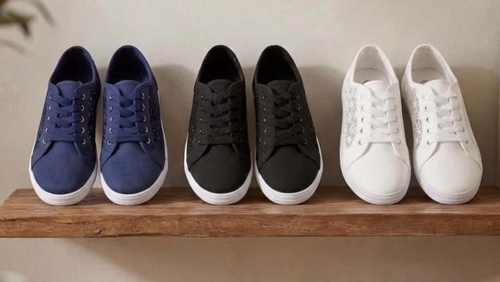 Best Seller Lace Tekkies