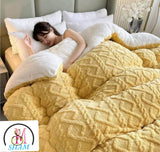 Geometric Five Piece Comforter Set - Queen Size