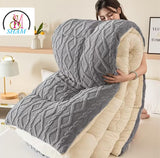Geometric Five Piece Comforter Set - Queen Size