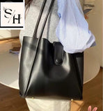 Ladies’ Handbag With Mini Bag