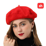 Ladies’ Outdoor Hat
