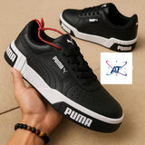 Ladies Tekkies