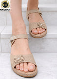 Ladies’ Sandals With Flower