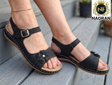 Ladies’ Sandals With Flower
