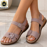Ladies’ Sandals With Flower
