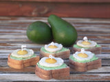 Avotoast Candles
