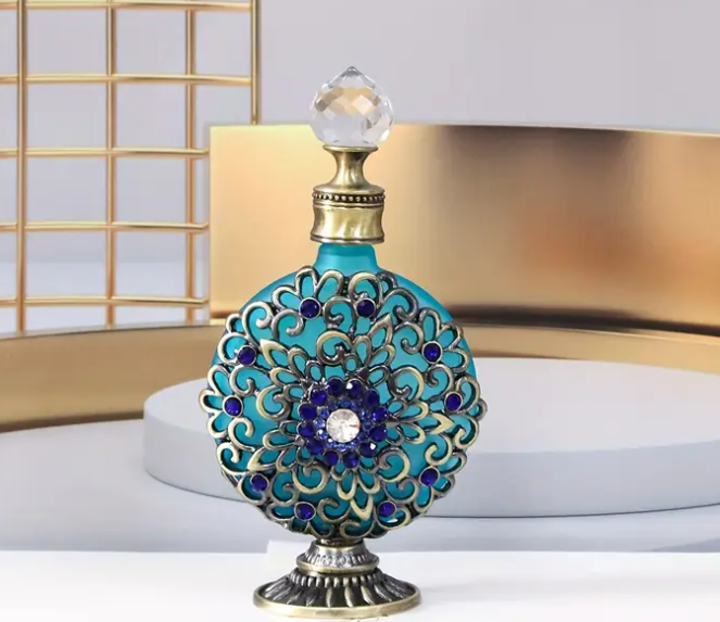 30ml Middle Eastern Dubai Antique Glass Perfume Bottle - Vintage Essential Oil Container with Top, Metal Accents & Glass Dropstick, Intricate Floral Motifs, PVC-Free Empty Scented Oil Bottle for Home Decor,, or Gift, Decorative Fragrance Container