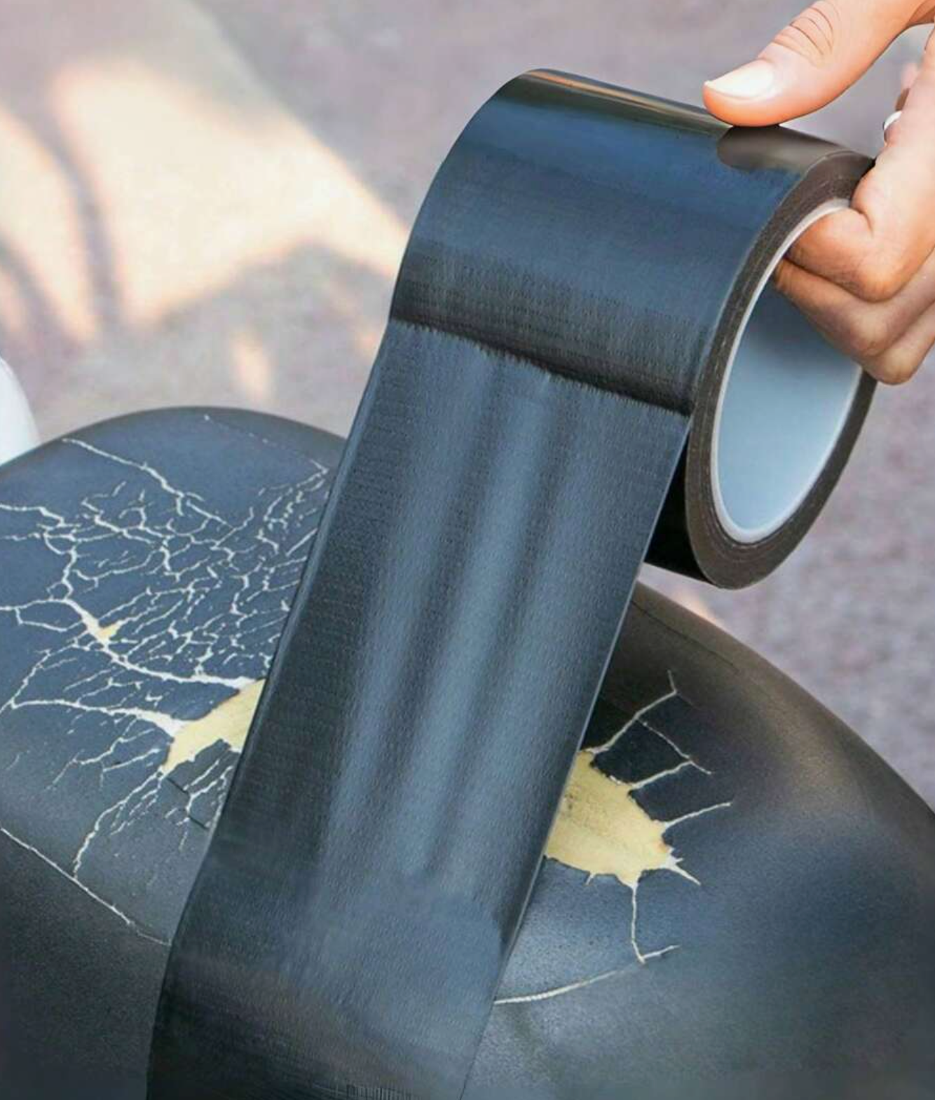 5cm*10M SHEIN 1roll Electric Bike Seat Repair Patch, Battery Motorcycle Seat Cover Adhesive Leather Seat Fabric Basi