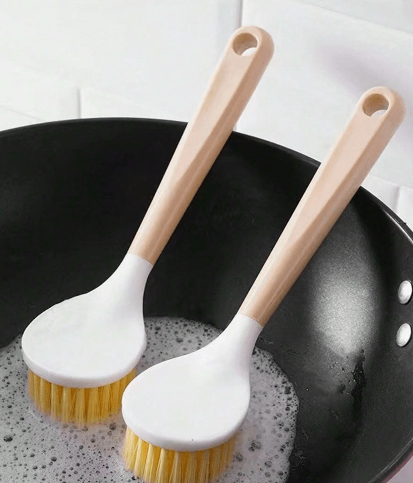 1pc Long Handled Household Kitchen Pan Washing Brush, Oil-Resistant Dish Scrubber