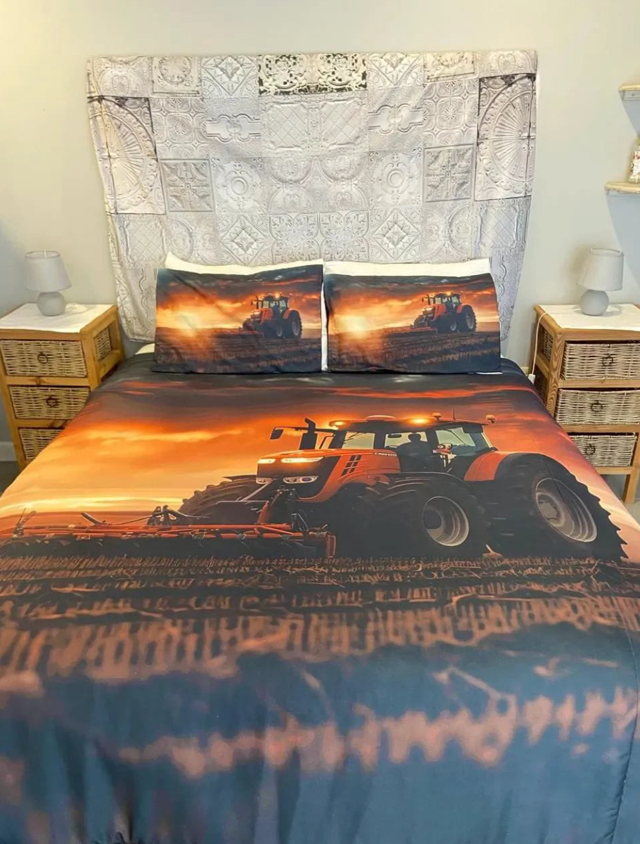 Red Tractor 2