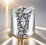 This Stylish and Elegant Irregular Wide-band Ring