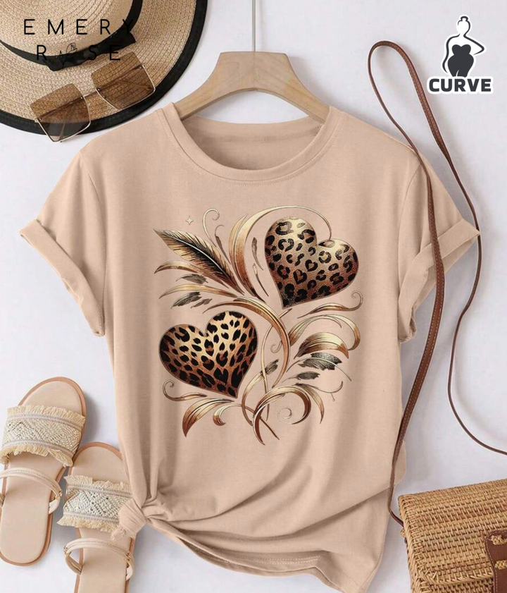 EMERY ROSE Women's Plus Size Brown Short Sleeve T-Shirt Featuring Leopard Heart Plant Pattern