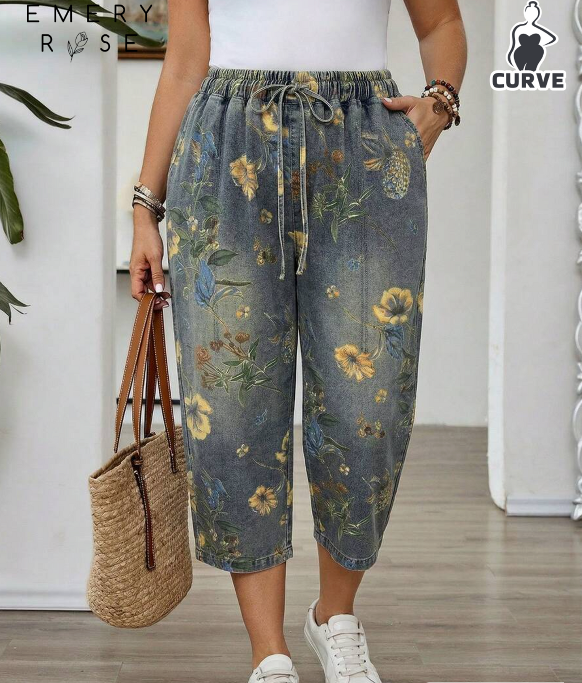 EMERY ROSE EMERY ROSE Plus Size Women Floral Print Drawstring Waist Pockets Denim Capri Pants