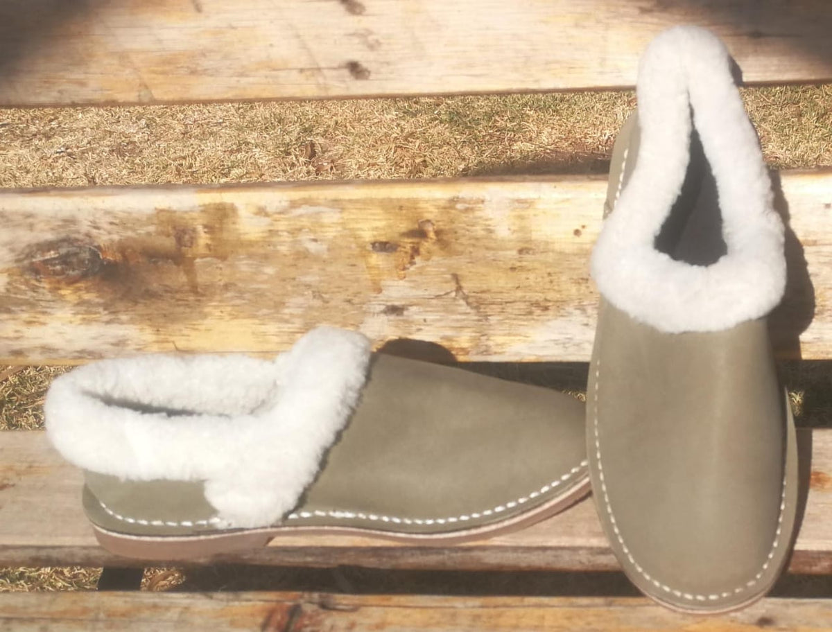 Plain Slipper vellies Option 5