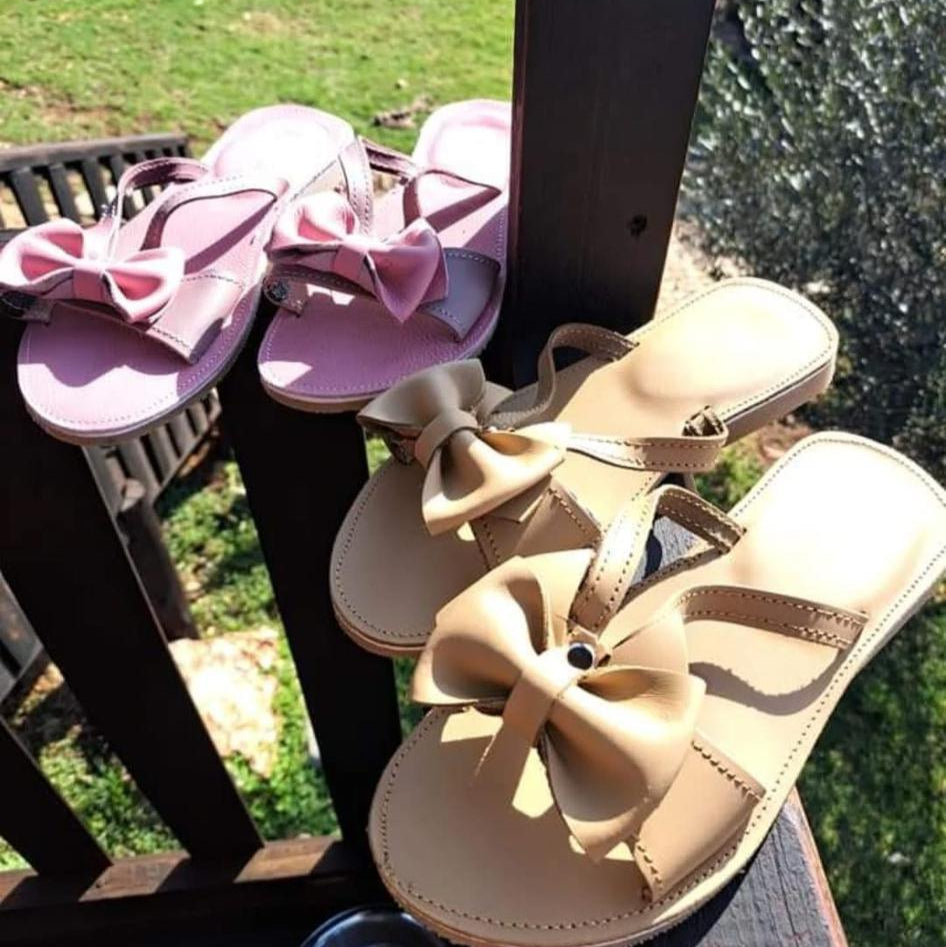 Leather Sandals (please advise colour in the notes)